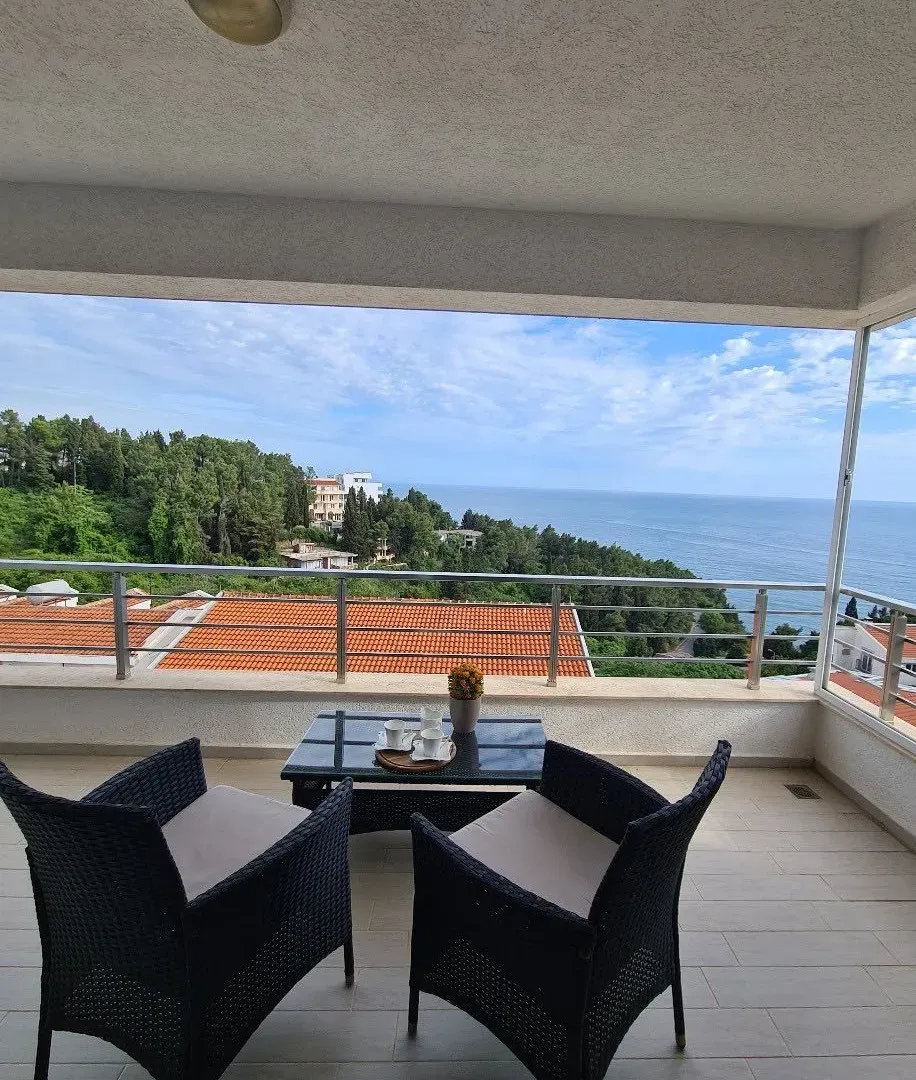 Prodaja, jednosoban stan, 55m², Pinješ, Ulcinj