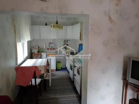 Sale, house, 62m², Kneževac, Beograd - image 9