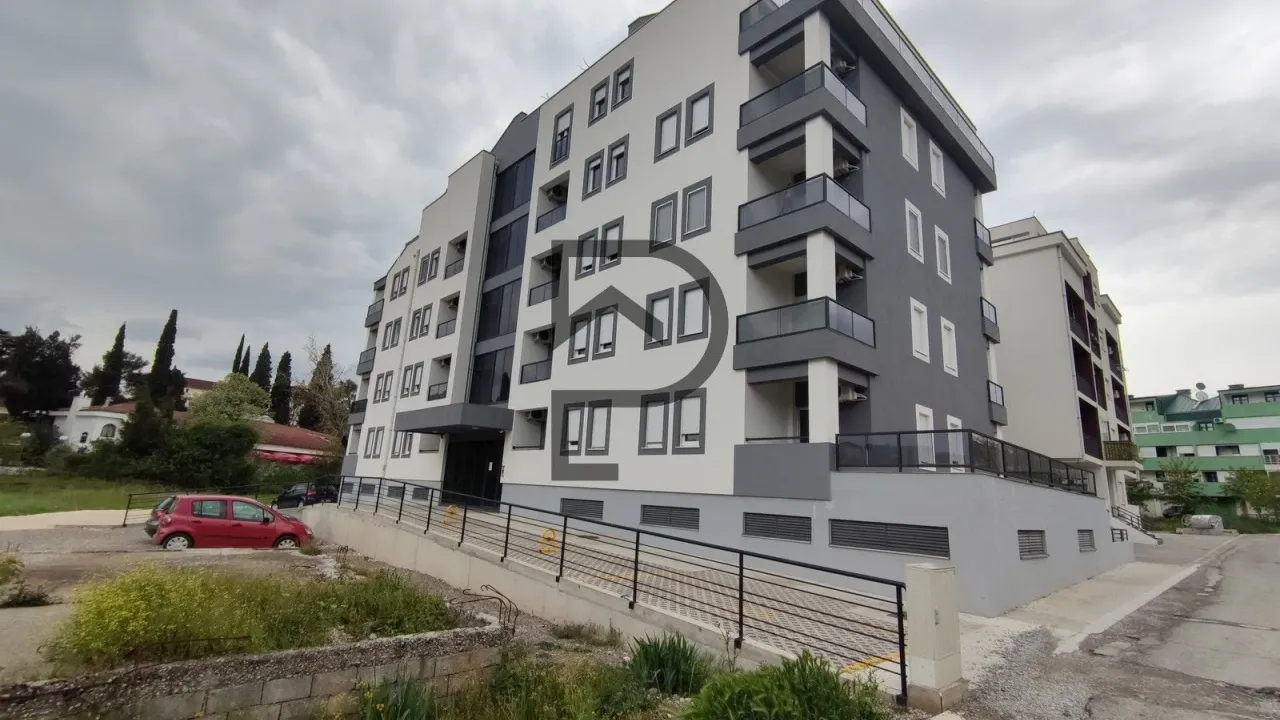 Izdavanje, stan, 33m², Centar, Podgorica