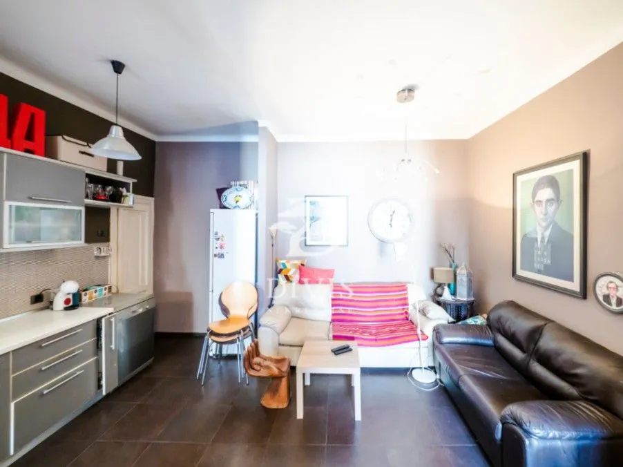Prodaja, trosoban stan, 81m², Stari Grad, Beograd