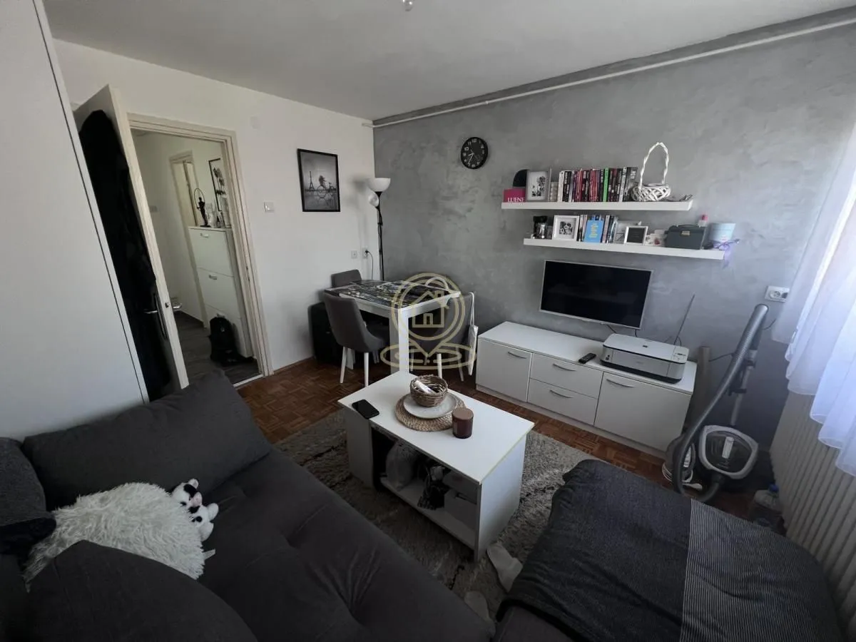 Prodaja, jednosoban stan, 20m², Detelinara, Novi Sad Sve Podlokacije