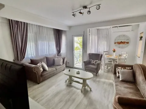 Rent, two bedroom apartment, 67m², Centar, Bar - image 16