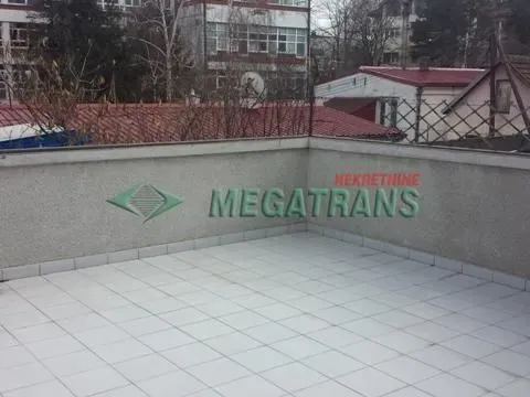 Izdavanje, kuća, 300m², Savski Venac, Beograd - image 17