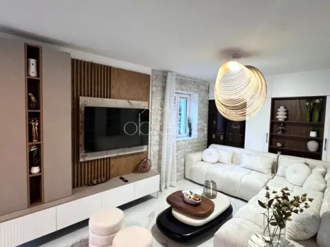 Prodaja, stan, 110m², Kotor, Crna Gora - image 4