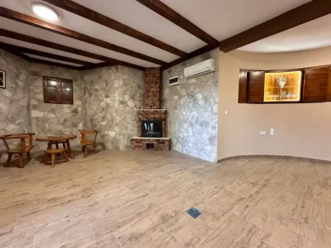 Prodaja, kuća, 120m², Zagorak, Danilovgrad - image 11