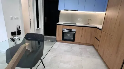 Prodaja, garsonjera, 30m², Centar, Kotor - image 3
