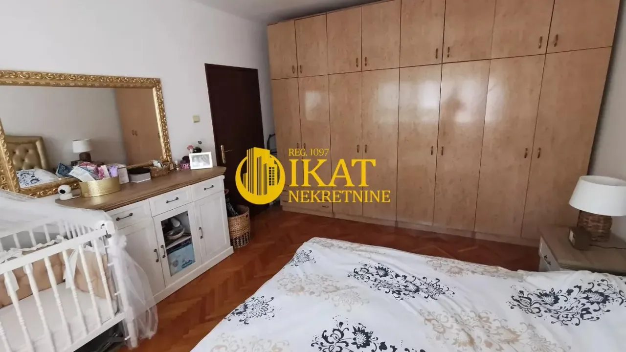 Prodaja, dvosoban stan, 60m², Novi Beograd Sve Podlokacije, Beograd