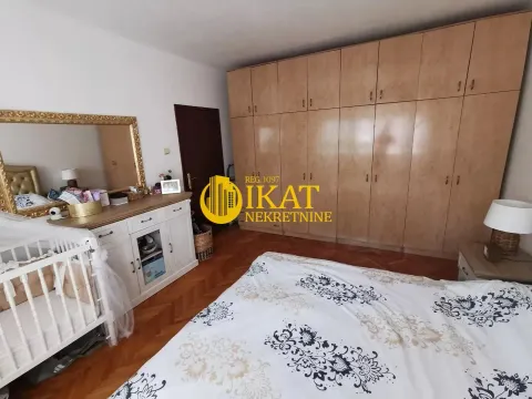 Prodaja, dvosoban stan, 60m², Novi Beograd Sve Podlokacije, Beograd