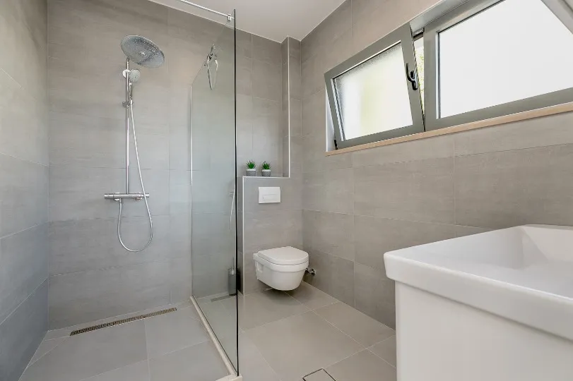 Prodaja, kuća, 236m², Njivice, Herceg Novi