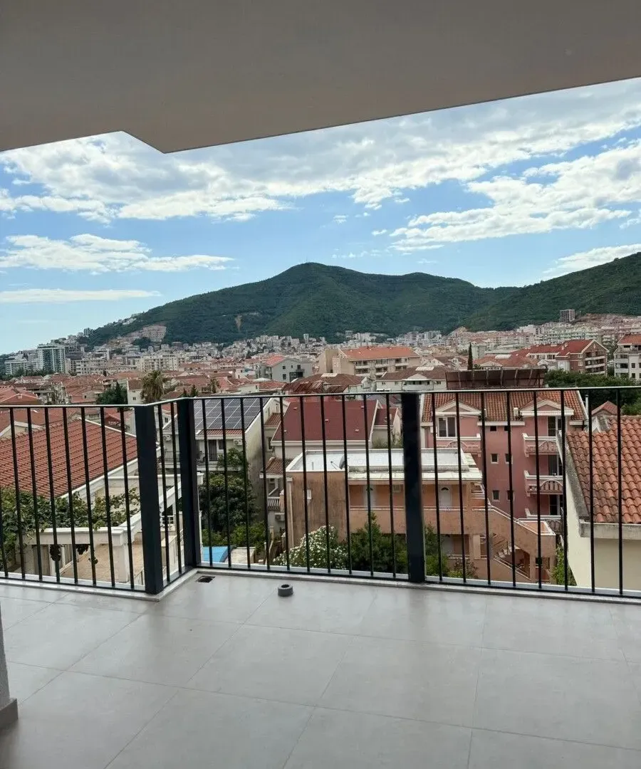 Prodaja, jednosoban stan, 56m², Podkošljun, Budva