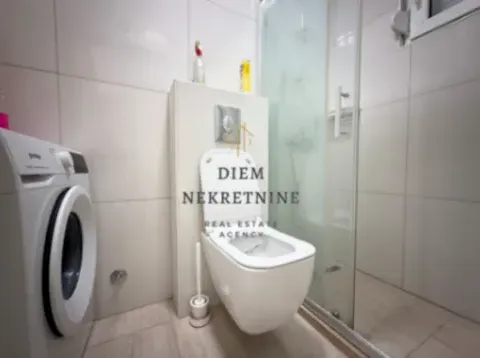 Izdavanje, jednosoban stan, 40m², Tološi, Podgorica - image 11