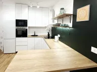 Izdavanje, dvosoban stan, 55m², Bečići, Budva - image 11