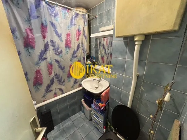 Sale, three bedroom apartment, 81m², Zvezdara Sve Podlokacije, Beograd