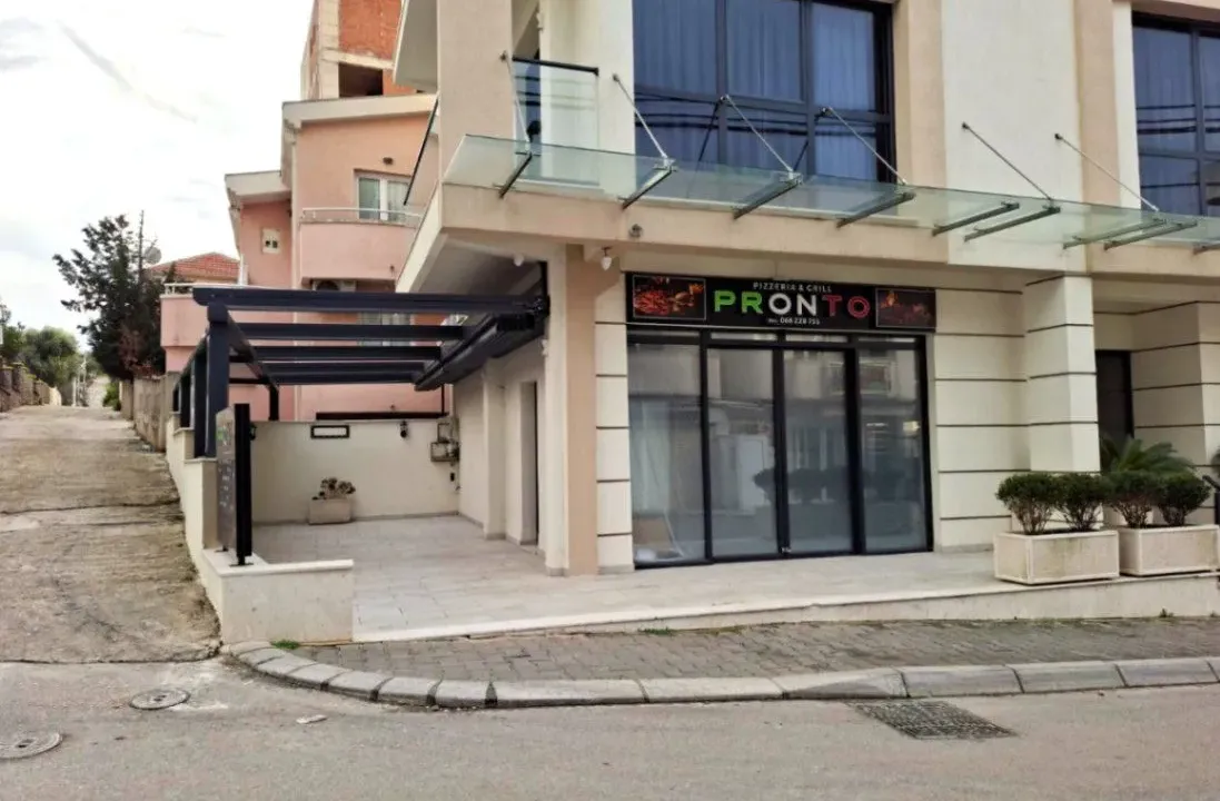 Rent, office space, 100m², Dobre Vode, Bar