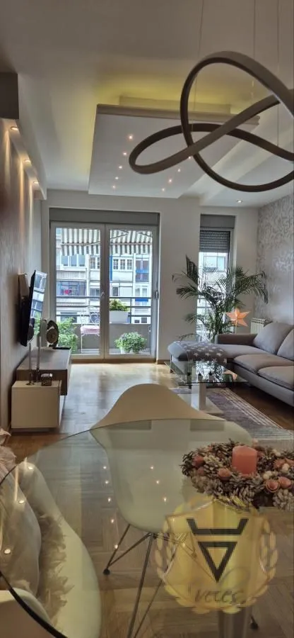 Rent, two bedroom apartment, 54m², Vračar Sve Podlokacije, Beograd