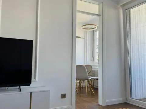 Rent, two bedroom apartment, 53m², Crveni Krst, Beograd - image 6