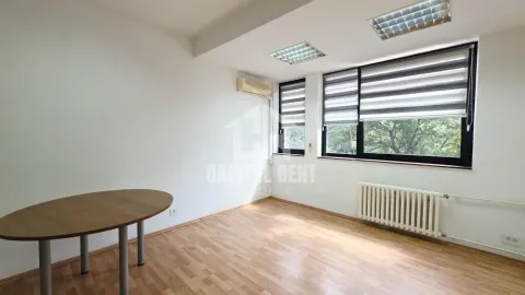 Rent, office space, 45m², Savski Venac, Beograd - image 10