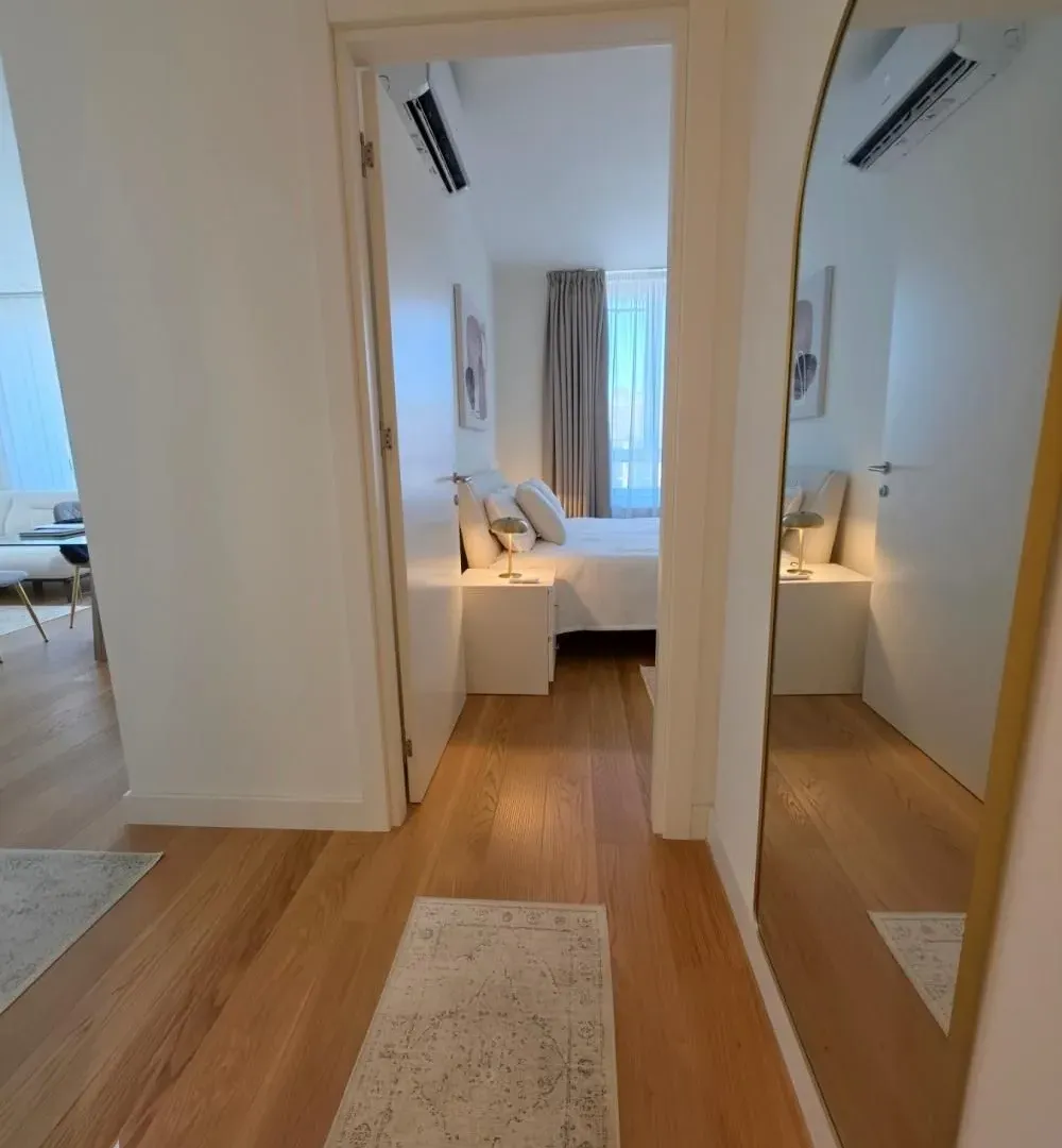 Sale, three bedroom apartment, 77m², Savski Venac, Beograd