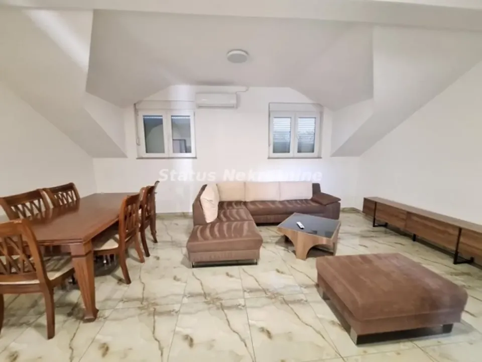 Izdavanje, trosoban stan, 70m², Petrovaradin, Novi Sad