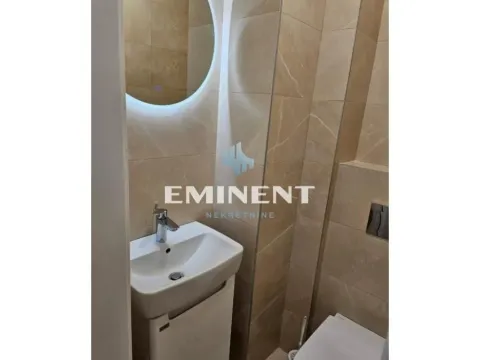 Izdavanje, trosoban stan, 69m², Šumice, Beograd - image 10