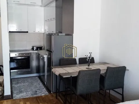 Rent, one bedroom apartment, 39m², Stari Aerodrom, Podgorica - image 2