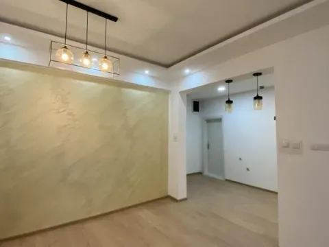 Sale, three bedroom apartment, 64m², Kikinda, Srbija - image 2