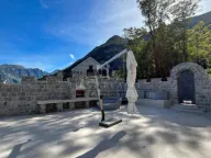 Sale, house, 690m², Stoliv, Kotor - image 4