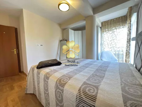 Izdavanje, dvosoban stan, 80m², Momišići, Podgorica - image 12