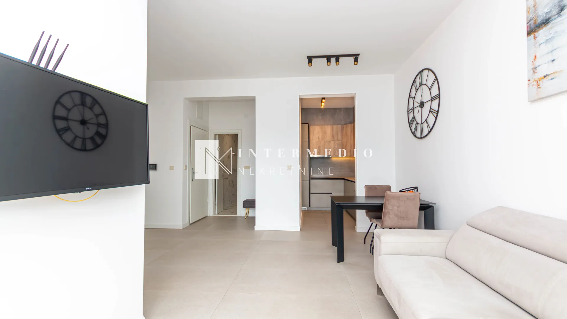 Prodaja, jednosoban stan, 49m², Baošići, Herceg Novi