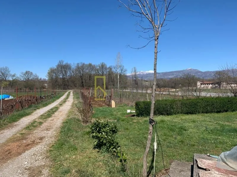 Prodaja, kuća, 120m², Tološi, Podgorica