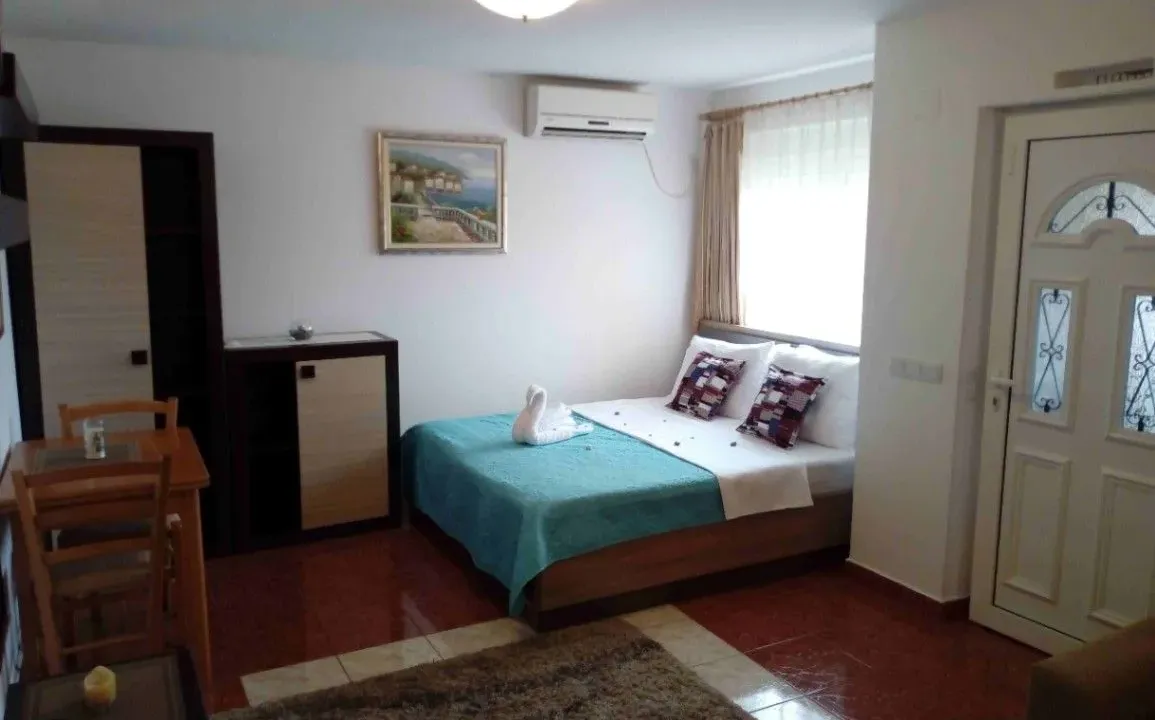 Rent, office space, 40m², Bečići, Budva