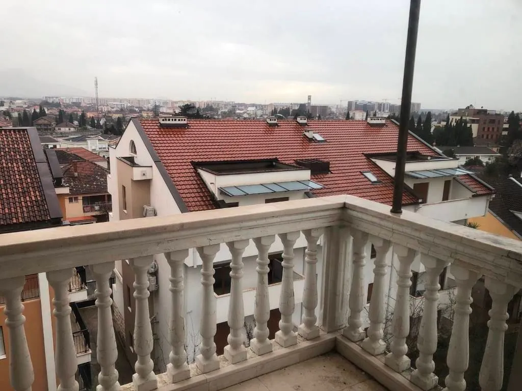 Rent, three bedroom apartment, 122m², Gorica C, Podgorica