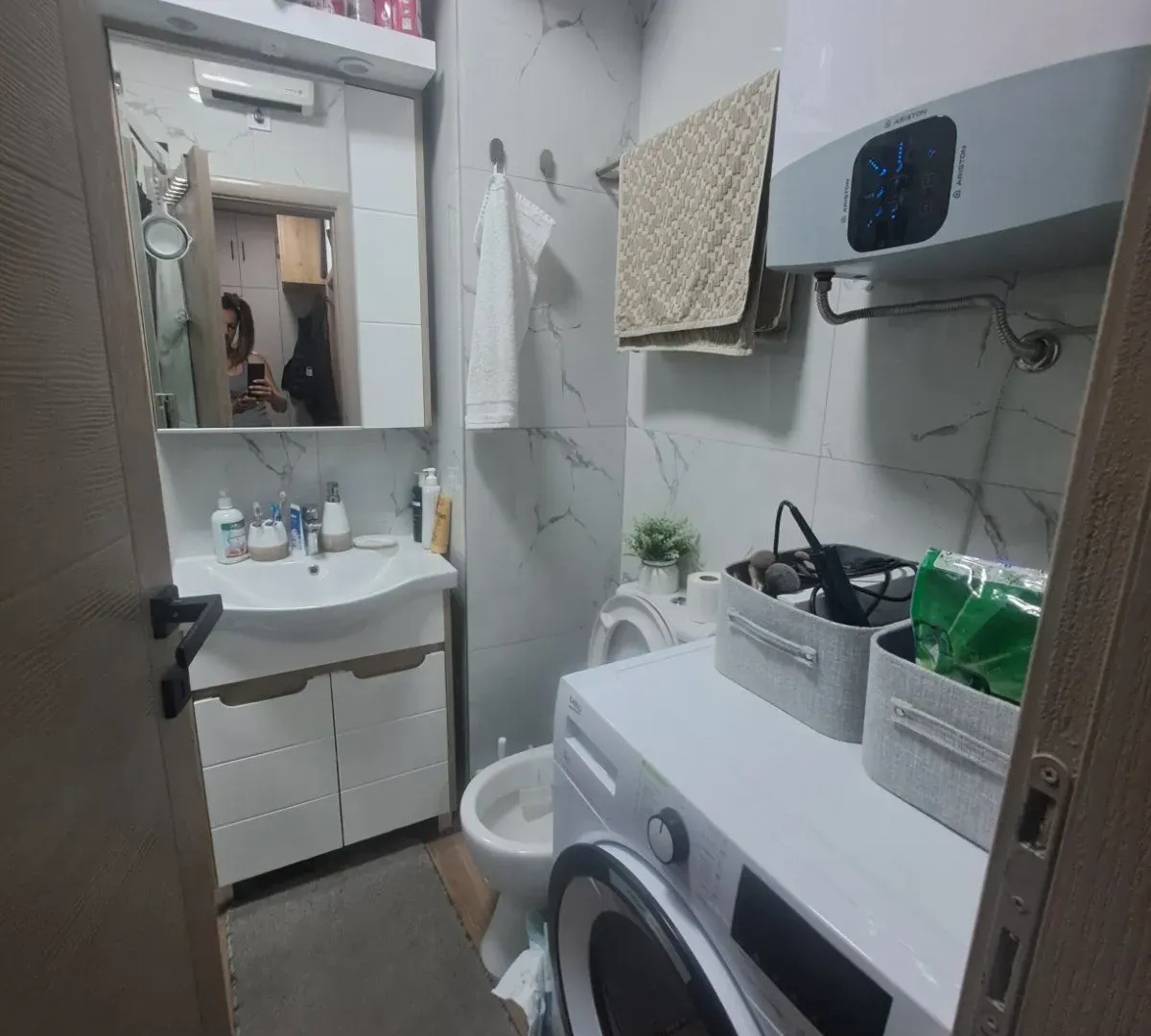 Prodaja, jednosoban stan, 45m², Stari Aerodrom, Podgorica