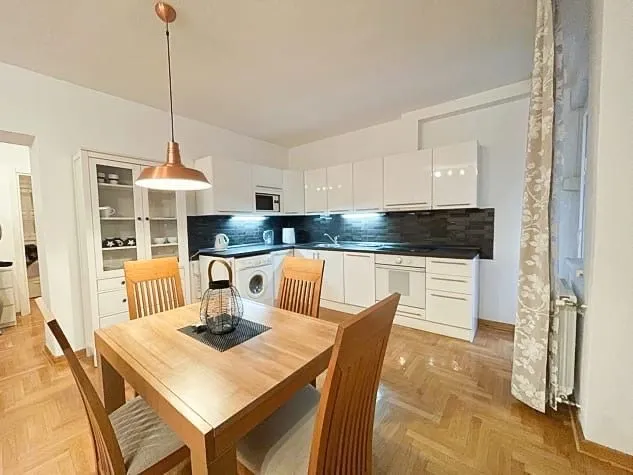 Sale, two bedroom apartment, 62m², Vračar Hram, Vračar Sve Podlokacije