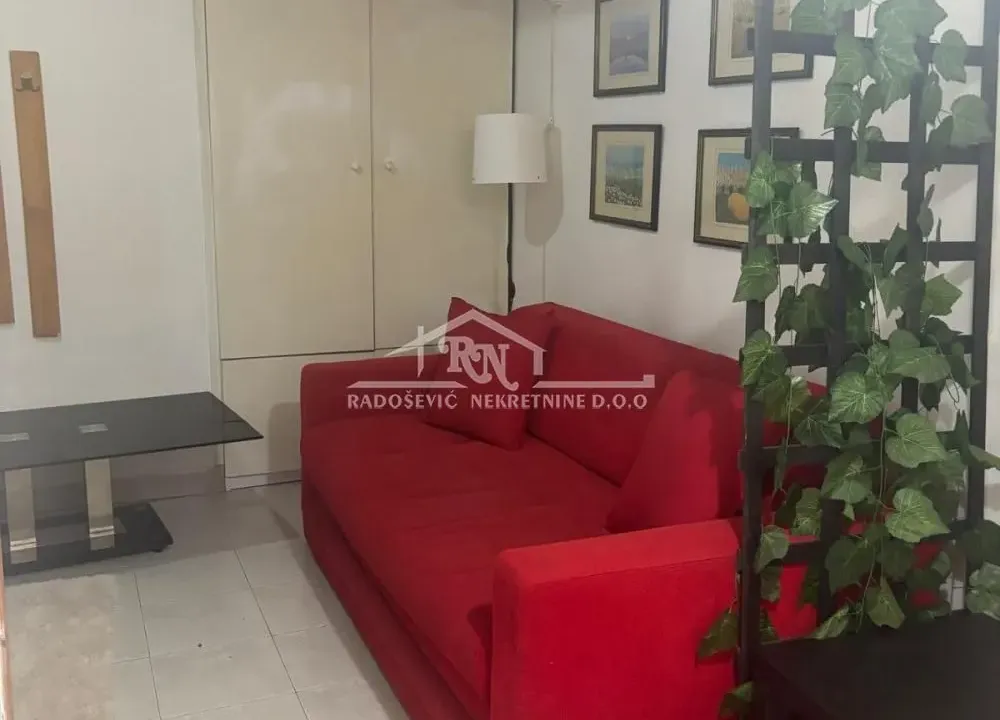 Prodaja, jednosoban stan, 34m², Centar Sve Podlokacije, Beograd