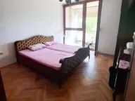 Rent, two bedroom apartment, 85m², Blok 5, Podgorica - image 6