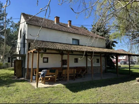 Prodaja, kuća, 134m², Nakovo, Kikinda - image 2