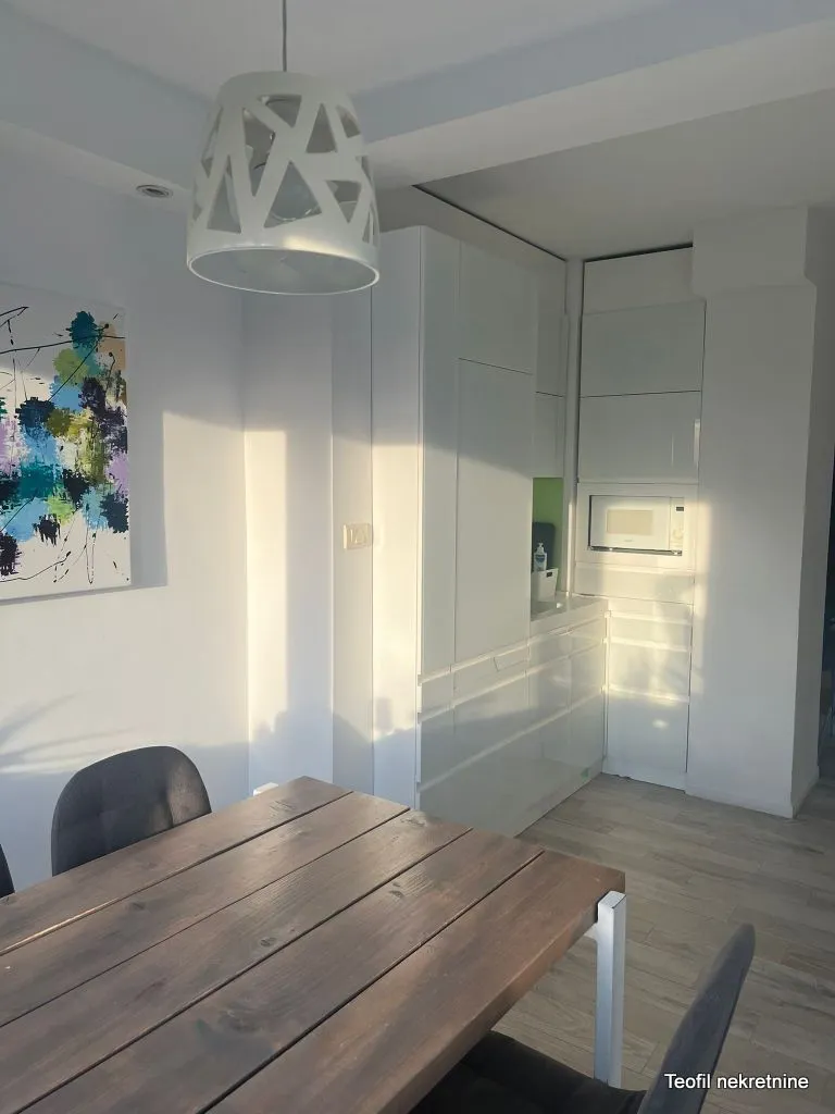 Sale, three bedroom apartment, 68m², Novi Beograd Blok 23, Novi Beograd Sve Podlokacije