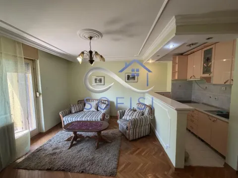Izdavanje, dvosoban stan, 46m², Bulevar Oslobodjenja, Novi Sad Sve Podlokacije - image 2