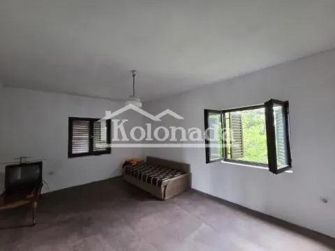 Prodaja, kuća, 231m², Parcani, Sopot - image 15