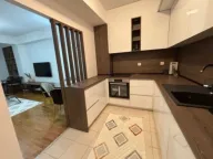 Izdavanje, jednosoban stan, 78m², City Kvart, Podgorica - image 3