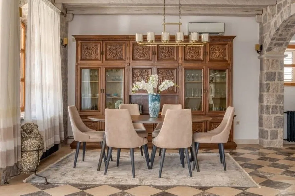 Sale, house, 500m², Katun Reževići, Budva