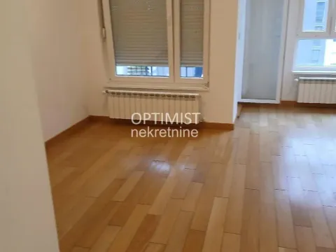 Prodaja, jednosoban stan, 37m², Zemun Sve Podlokacije, Beograd - image 8