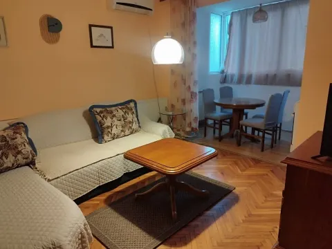 Izdavanje, jednosoban stan, 35m², Zabjelo, Podgorica - image 14
