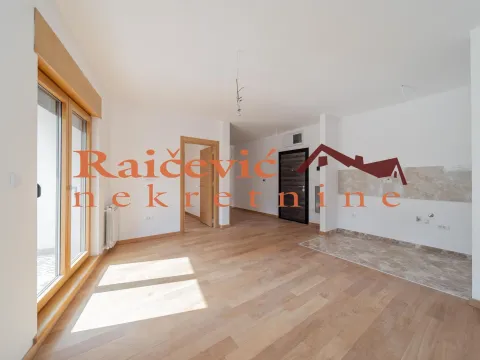 Prodaja, trosoban stan, 70m², Trošarina, Voždovac Sve Podlokacije - image 4