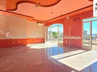 Sale, office space, 58m², Baošići, Herceg Novi - image 1