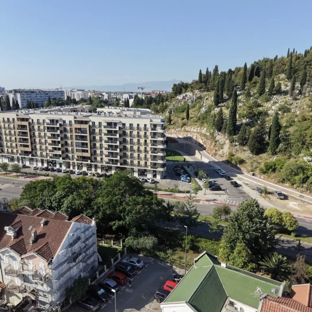 Rent, office space, 59m², Ljubović, Podgorica