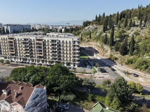 Rent, office space, 59m², Ljubović, Podgorica - image 3