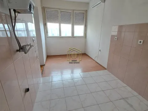 Prodaja, jednosoban stan, 47m², Baston, Podgorica - image 4