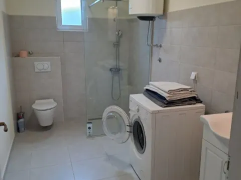 Prodaja, kuća, 150m², Prčanj, Kotor - image 2